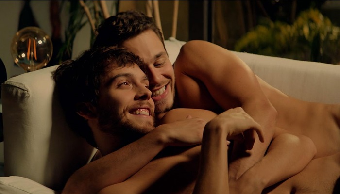 13 Sentimentos: filme gay com Artur Volpi e Mcihel Boelsas
