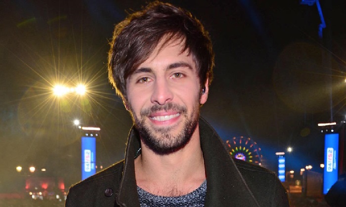 20 cantores gatos que você precisa conhecer: Max Giesinger