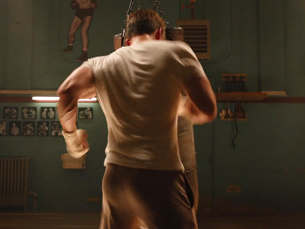 Chris Evans tem a bunda melhor que a minha, diz Ryan Reynolds