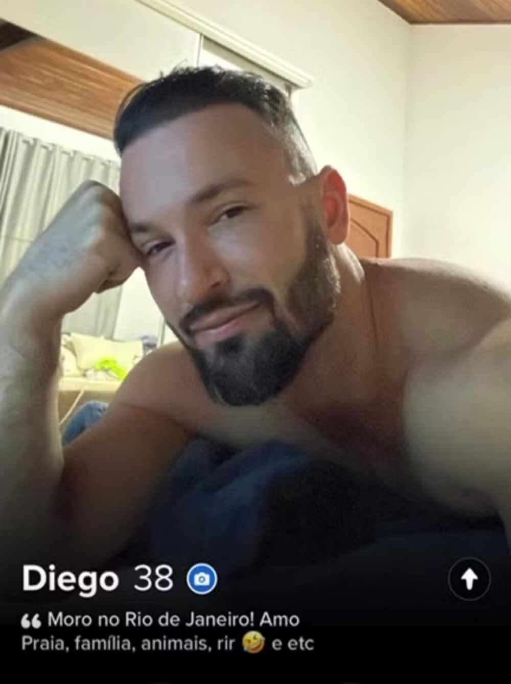 Diego Hypolito tem perfil em app gay