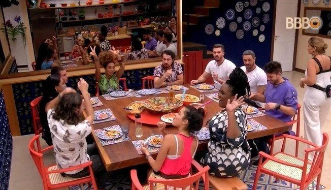 BBB 17: Eletta Lamborghini, italiana, bissexual, movimentará o jogo