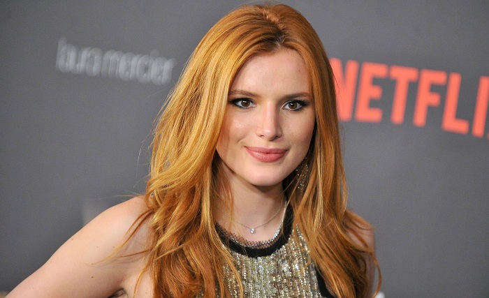 Atriz Bella Thorne revela-se bissexual