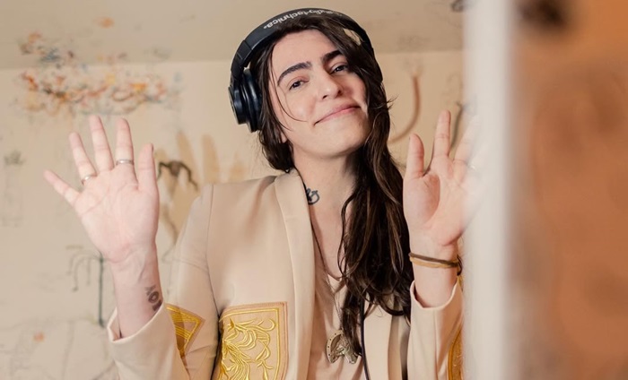Morre, aos 37 anos, a DJ transexual Boss in Drama - Guia Gay São Paulo}