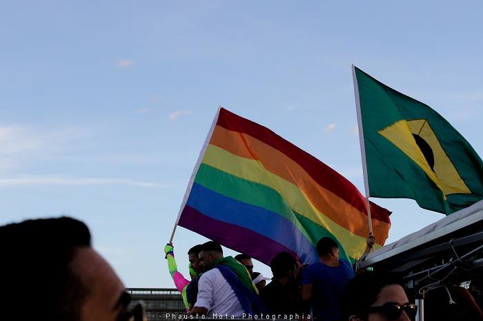 Brasil está menos homofóbico, diz pesquisa Datafolha