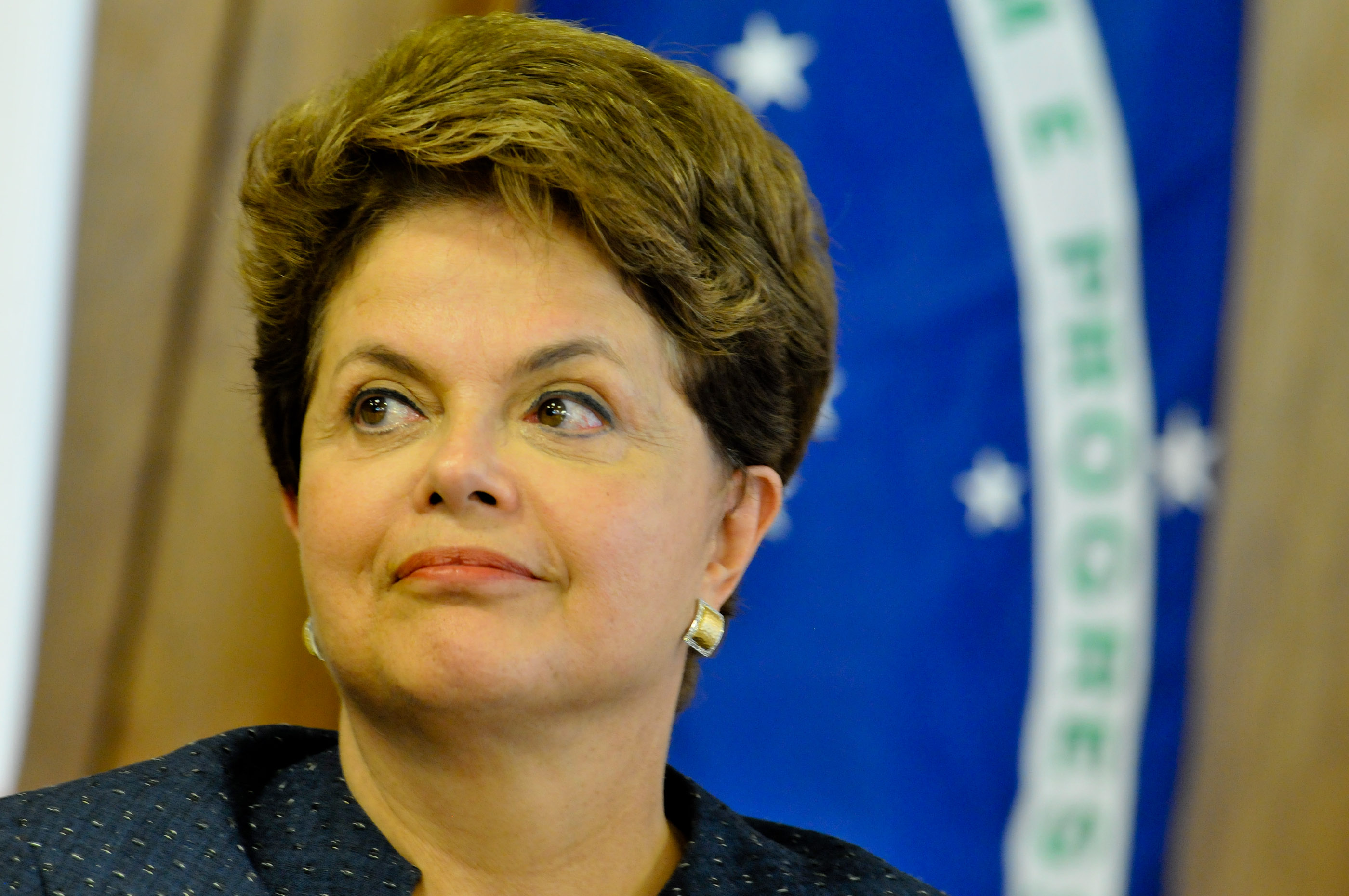 Em fala mal elaborada, Dilma pronunciou-se pela criminalização da homofobia