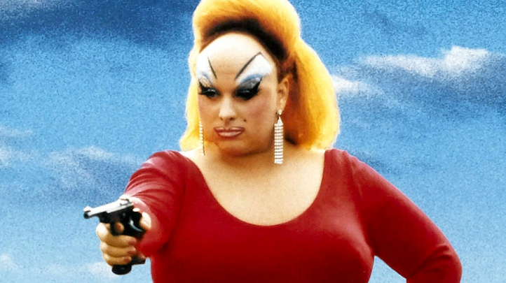 Drag queen Divine pode ganhar monumento em Baltimore