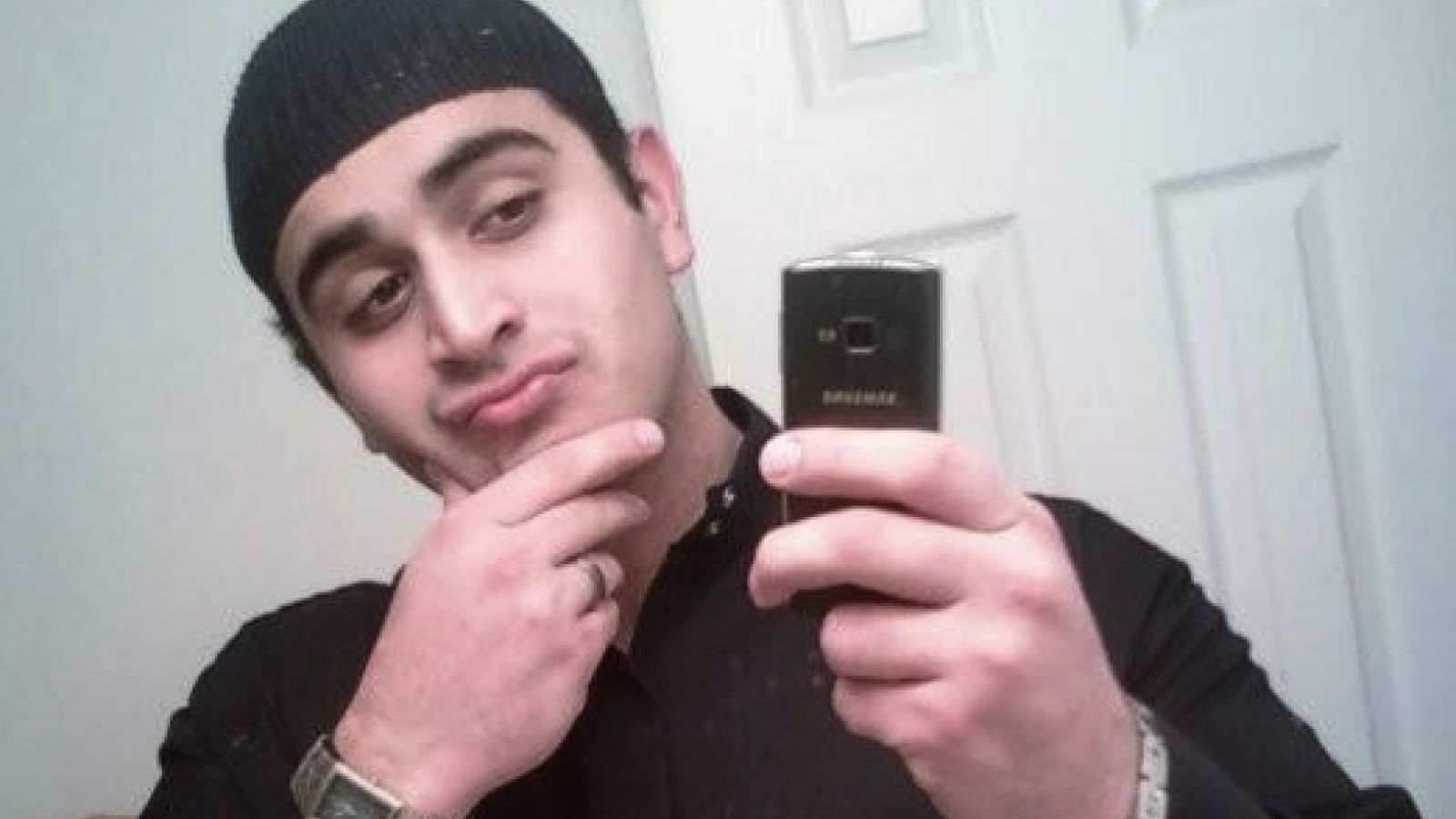 Assassino Omar Mateen frequentava boate gay onde cometeu atentado