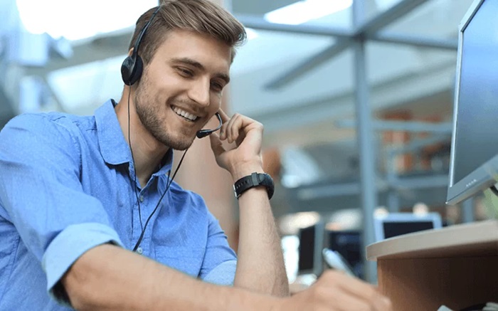 Prefeitura de São Paulo tem vagas de telemarketing para gays